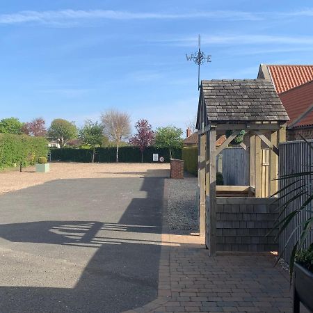 North Somercotes Meals Farm Holiday Cottages - The Stables מראה חיצוני תמונה